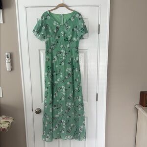 Aurelia Green Flutter Sleeve Maxi Dress